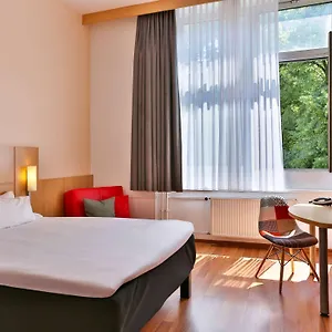 Hotel Ibis Sued Berlín